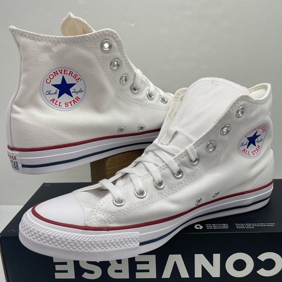 Converse Men’s Chuck Taylor All Star White High Top Shoes
Whit High-Top Sneakers - Picture 10 of 16